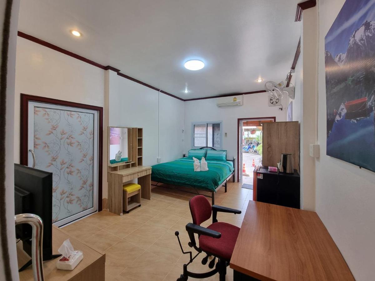 Baan Sabaijai Resort That Phanom Zewnętrze zdjęcie