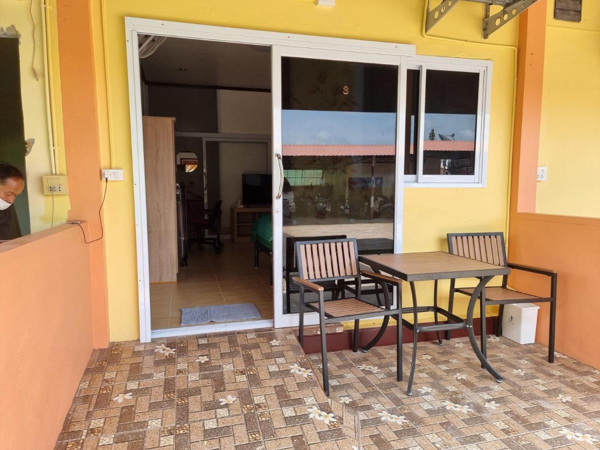 Baan Sabaijai Resort That Phanom Zewnętrze zdjęcie
