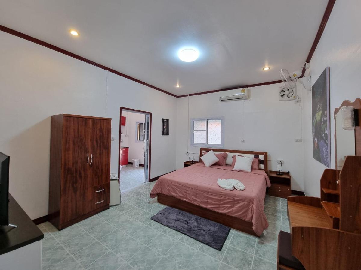 Baan Sabaijai Resort That Phanom Zewnętrze zdjęcie