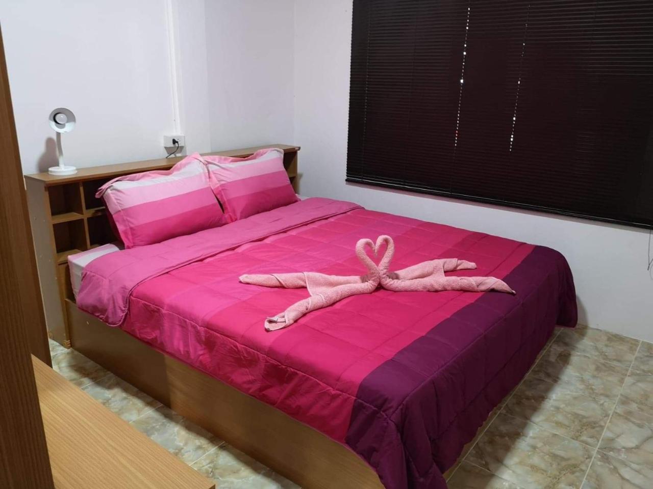Baan Sabaijai Resort That Phanom Zewnętrze zdjęcie